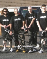 Fundraisers take on Tandem challenge for Richard's 737 Challenge